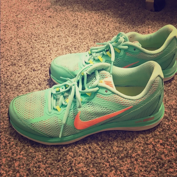 Nike Shoes - Nike Women’s Gym Shoes